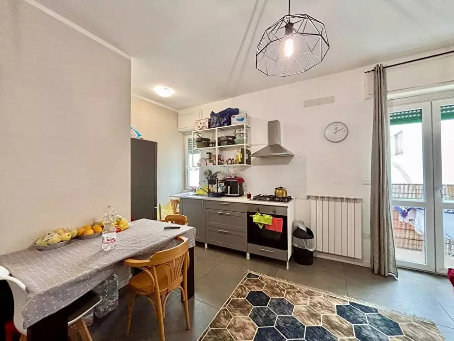 Immagine 1 di Appartamento in vendita  in Via Voltaire a Cinisello Balsamo