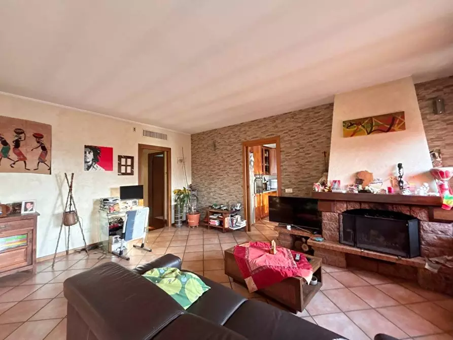 Immagine 6 di Appartamento in vendita  a Nova Milanese