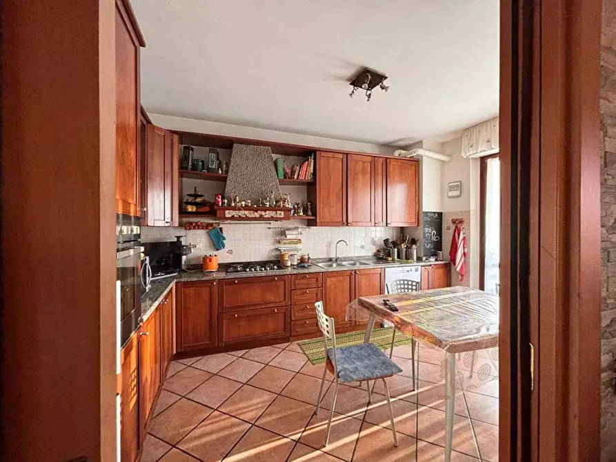 Immagine 10 di Appartamento in vendita  a Nova Milanese