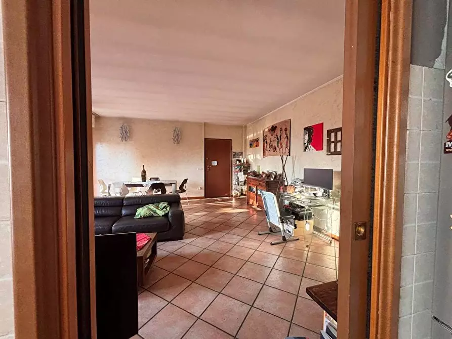 Immagine 16 di Appartamento in vendita  a Nova Milanese