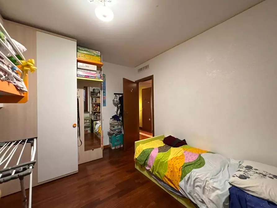 Immagine 18 di Appartamento in vendita  a Nova Milanese