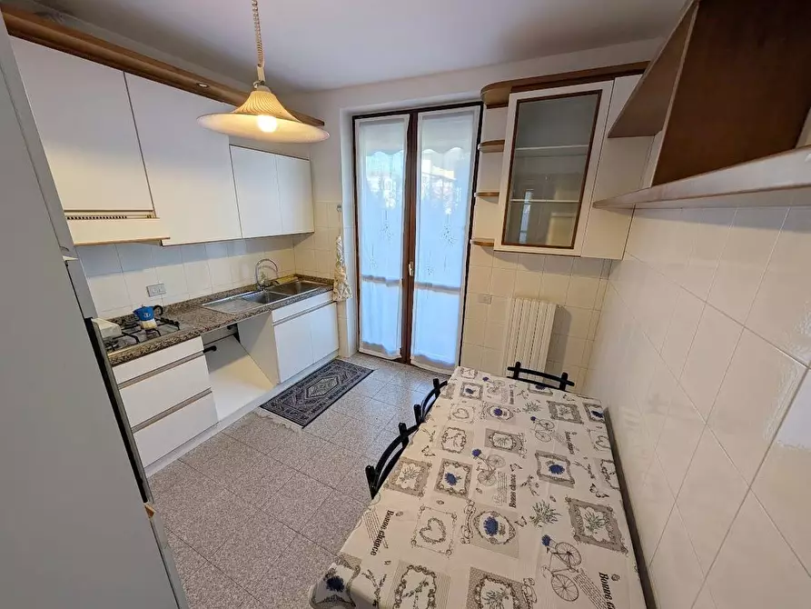 Immagine 13 di Villa in vendita  a Paderno Dugnano