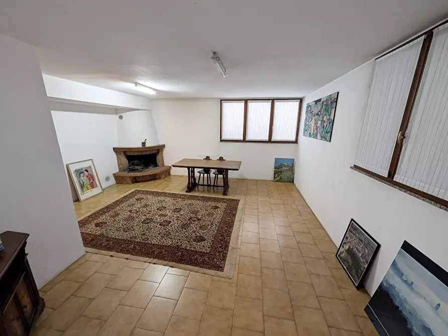 Immagine 21 di Villa in vendita  a Paderno Dugnano