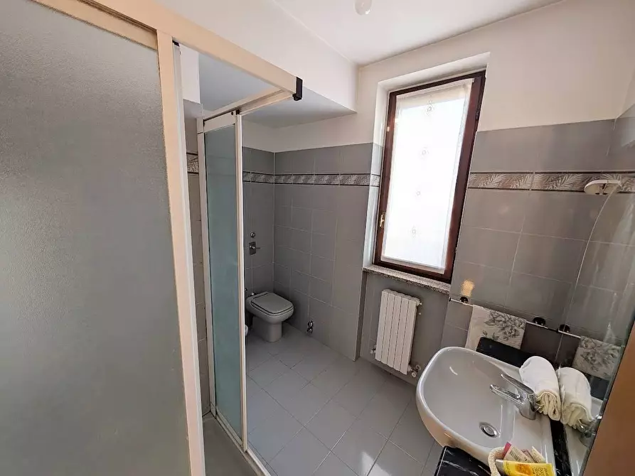 Immagine 31 di Villa in vendita  a Paderno Dugnano