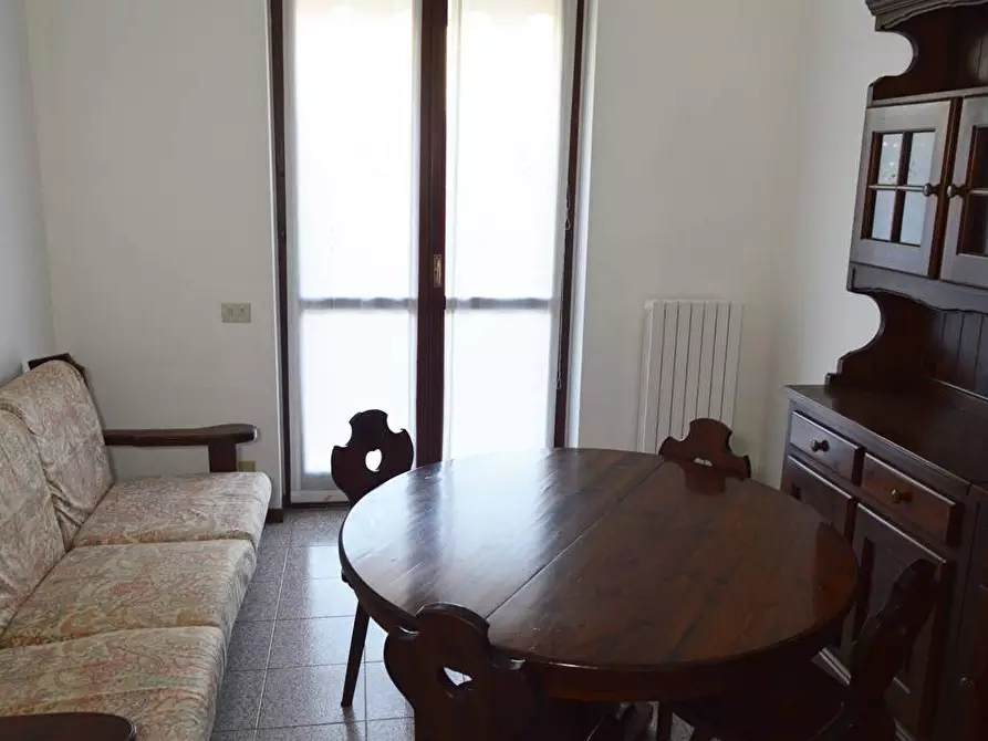 Immagine 32 di Villa in vendita  a Paderno Dugnano