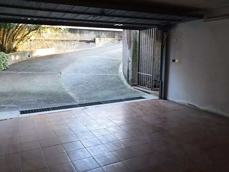 Immagine 37 di Villa in vendita  a Paderno Dugnano