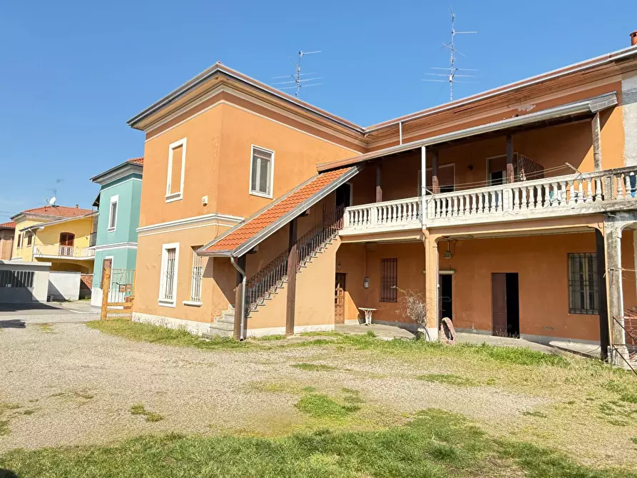 Immagine 30 di Casa semindipendente in vendita  a Vanzaghello