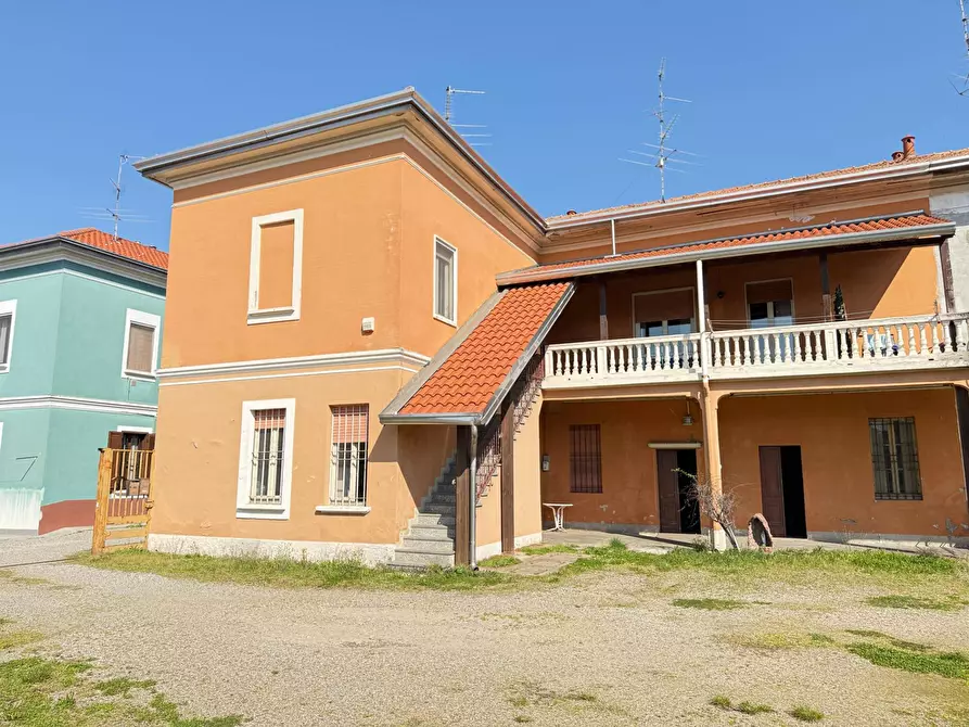 Immagine 32 di Casa semindipendente in vendita  a Vanzaghello