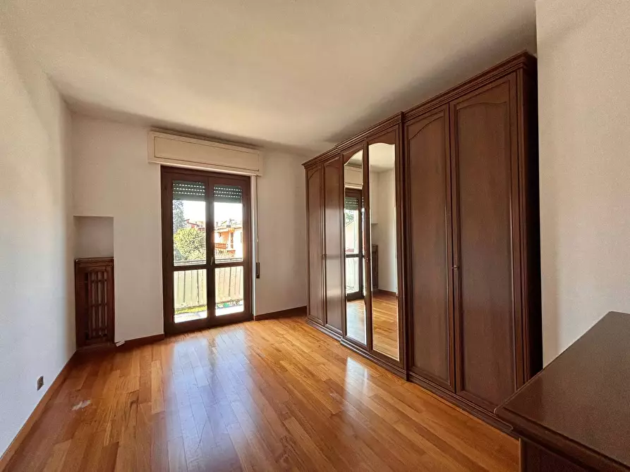 Immagine 3 di Appartamento in vendita  in Via Padova a Nova Milanese