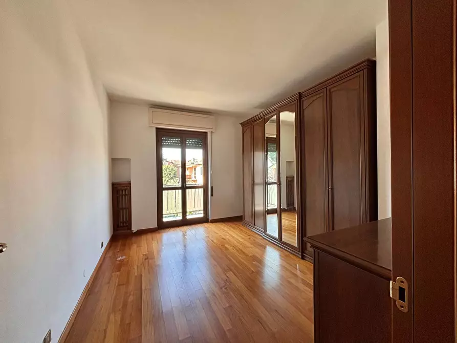 Immagine 5 di Appartamento in vendita  in Via Padova a Nova Milanese