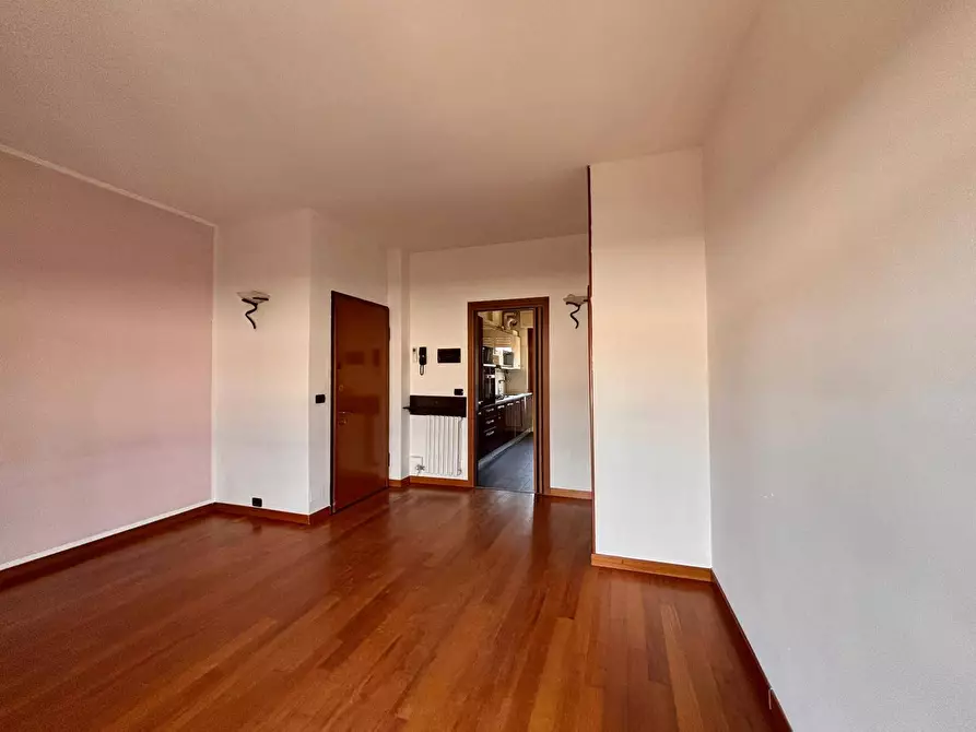 Immagine 23 di Appartamento in vendita  in Via Padova a Nova Milanese