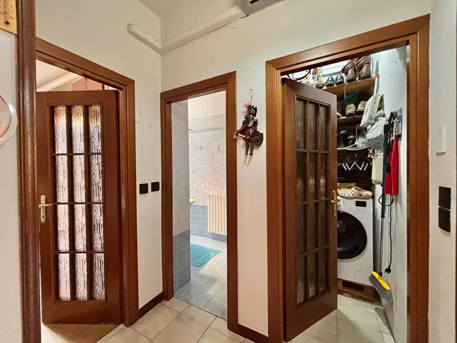 Immagine 3 di Appartamento in vendita  in Via Carroccio 8 a Limbiate