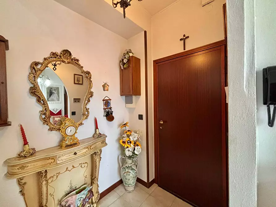 Immagine 4 di Appartamento in vendita  in Via Carroccio 8 a Limbiate