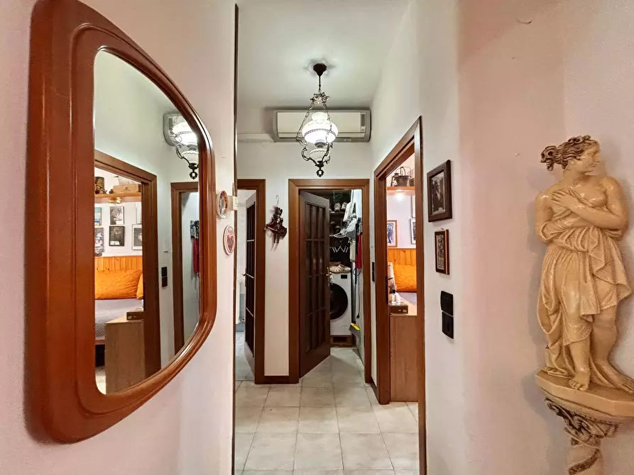 Immagine 8 di Appartamento in vendita  in Via Carroccio 8 a Limbiate