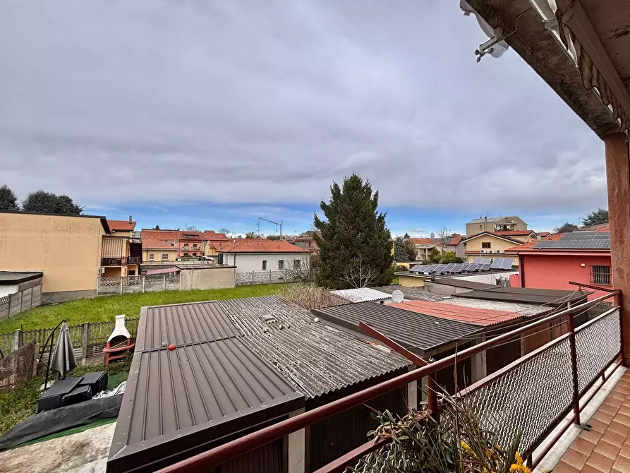 Immagine 22 di Appartamento in vendita  in Via Carroccio 8 a Limbiate