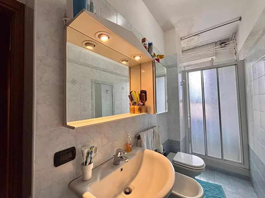 Immagine 45 di Appartamento in vendita  in Via Carroccio 8 a Limbiate