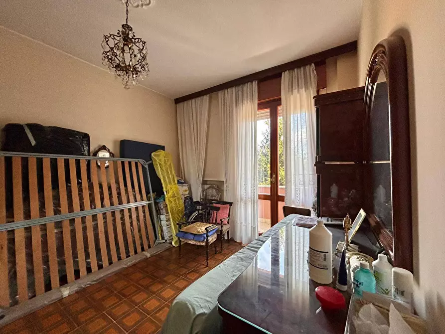 Immagine 15 di Appartamento in vendita  in via Gramsci a Nova Milanese