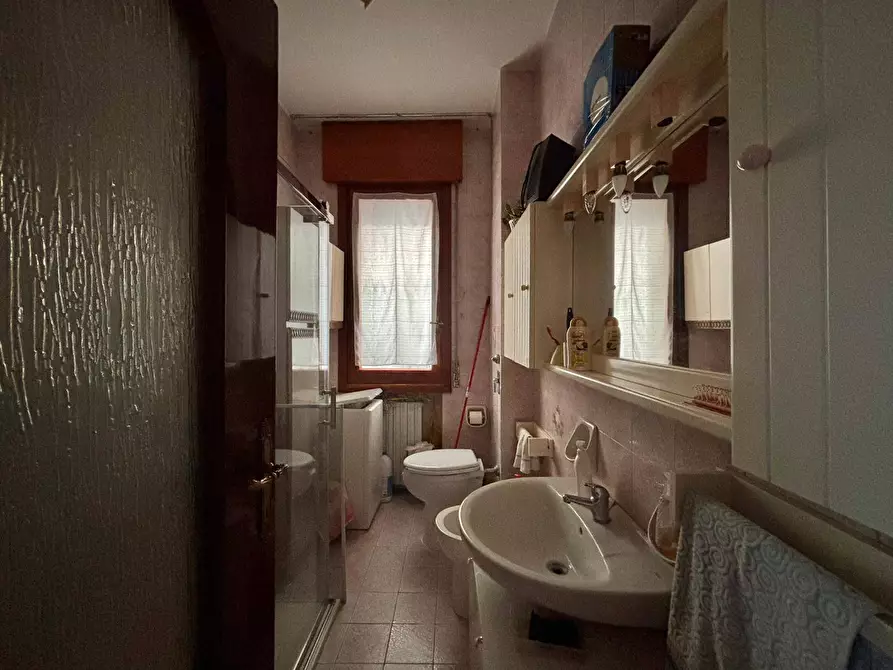 Immagine 54 di Appartamento in vendita  in via Gramsci a Nova Milanese