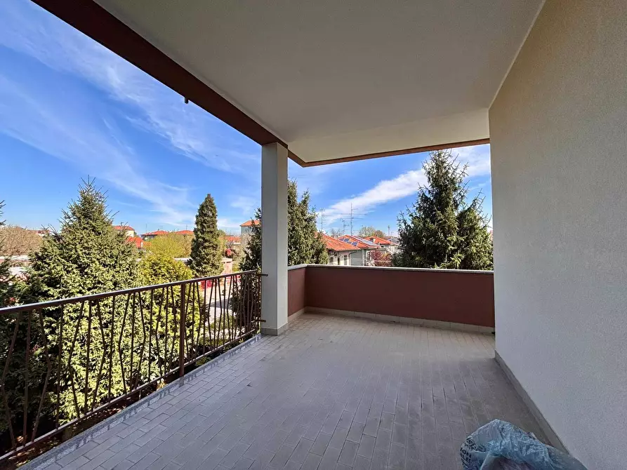 Immagine 13 di Appartamento in vendita  in via Gramsci a Nova Milanese