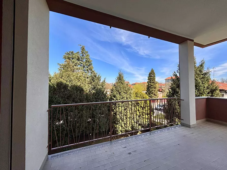 Immagine 14 di Appartamento in vendita  in via Gramsci a Nova Milanese