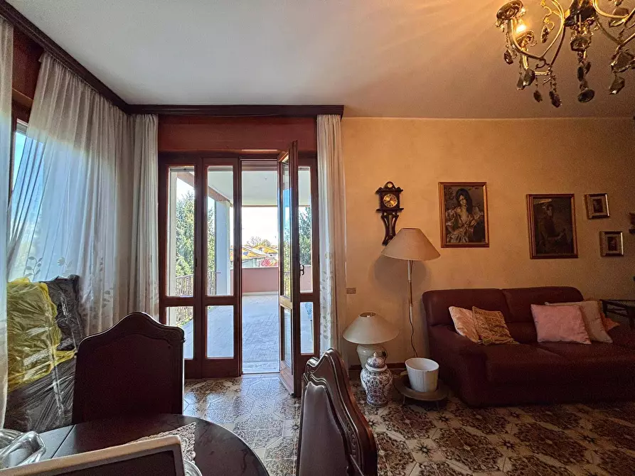 Immagine 16 di Appartamento in vendita  in via Gramsci a Nova Milanese