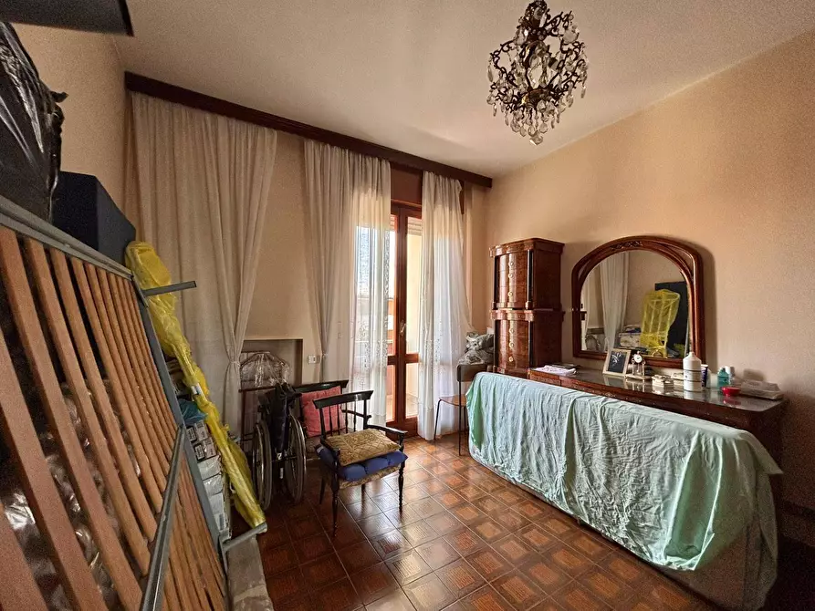 Immagine 36 di Appartamento in vendita  in via Gramsci a Nova Milanese