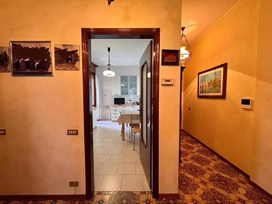 Immagine 38 di Appartamento in vendita  in via Gramsci a Nova Milanese