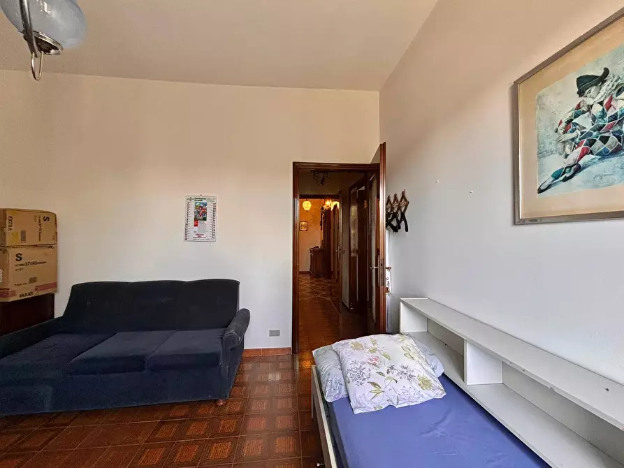 Immagine 43 di Appartamento in vendita  in via Gramsci a Nova Milanese