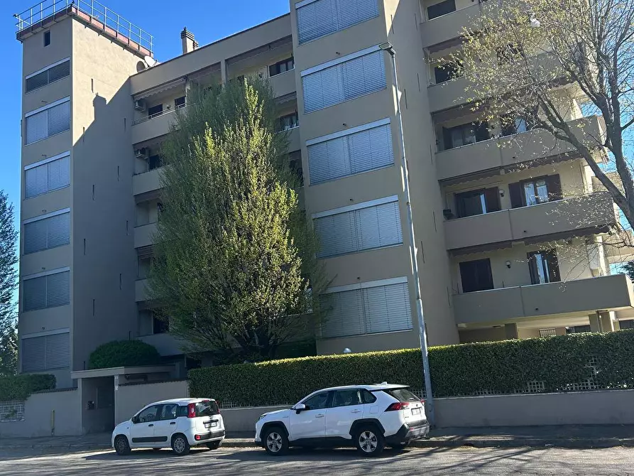 Immagine 6 di Appartamento in vendita  in Via Don Mezzera a Nova Milanese