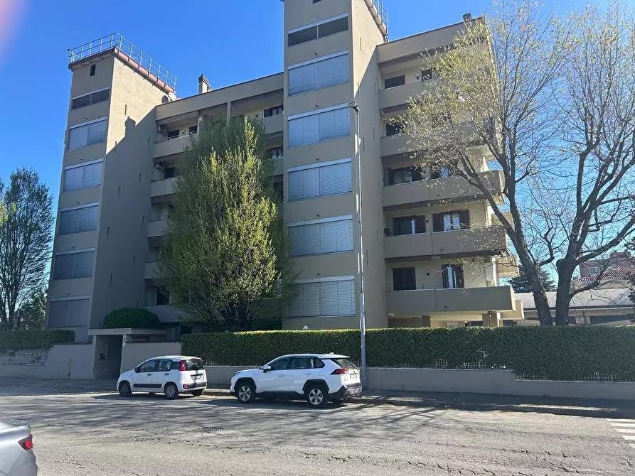 Immagine 1 di Appartamento in vendita  in Via Don Mezzera a Nova Milanese