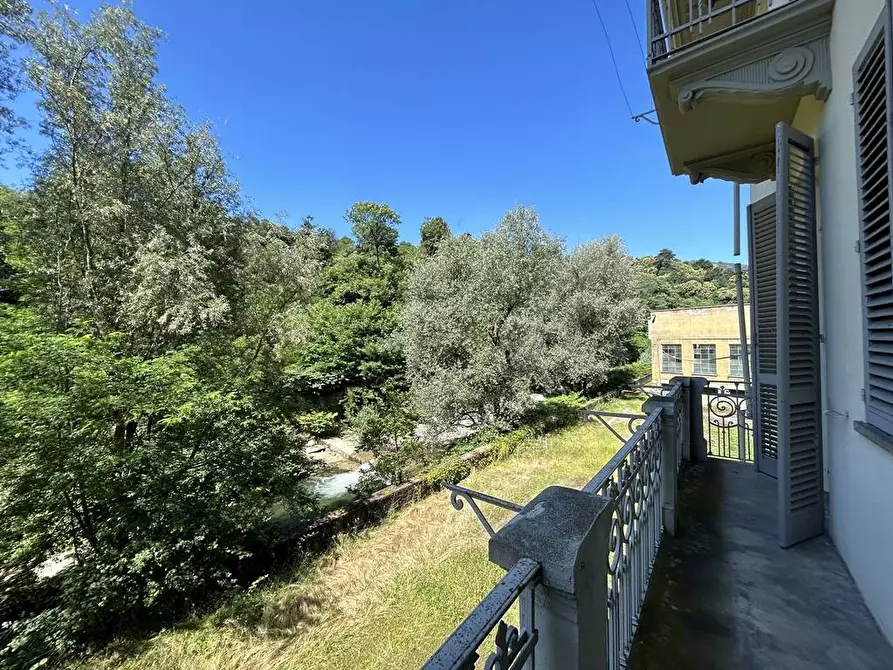 Immagine 7 di Palazzo in vendita  in Frazione Donno 8 a Strona