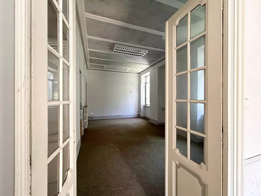 Immagine 12 di Palazzo in vendita  in Frazione Donno 8 a Strona