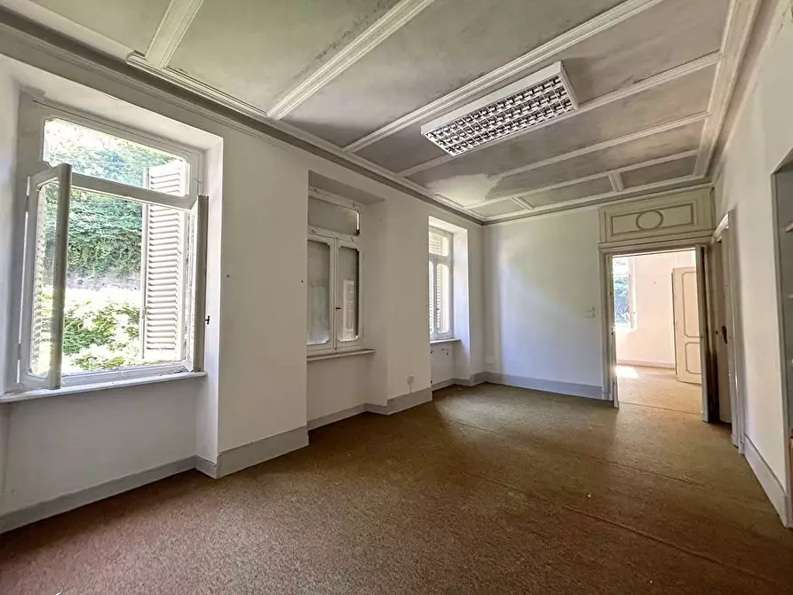 Immagine 13 di Palazzo in vendita  in Frazione Donno 8 a Strona