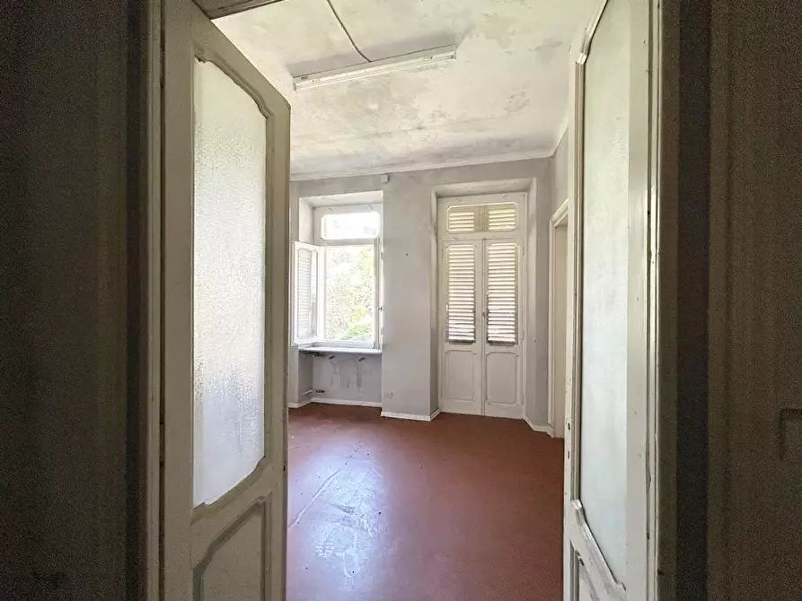 Immagine 20 di Palazzo in vendita  in Frazione Donno 8 a Strona