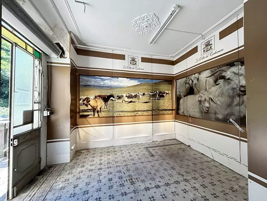 Immagine 31 di Palazzo in vendita  in Frazione Donno 8 a Strona