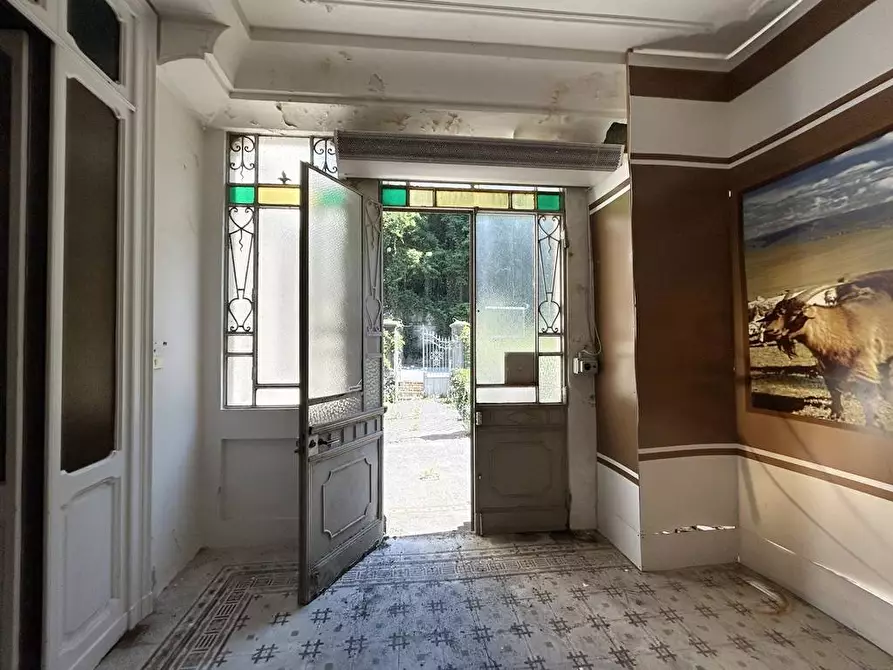 Immagine 32 di Palazzo in vendita  in Frazione Donno 8 a Strona