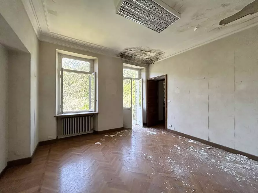 Immagine 44 di Palazzo in vendita  in Frazione Donno 8 a Strona