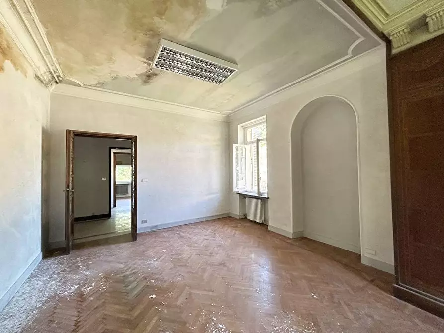 Immagine 54 di Palazzo in vendita  in Frazione Donno 8 a Strona