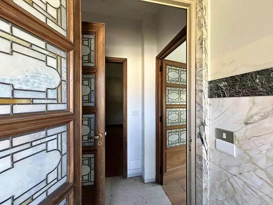 Immagine 59 di Palazzo in vendita  in Frazione Donno 8 a Strona