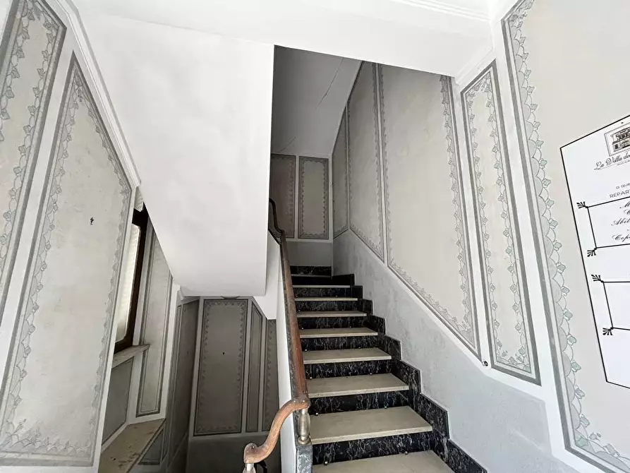 Immagine 61 di Palazzo in vendita  in Frazione Donno 8 a Strona