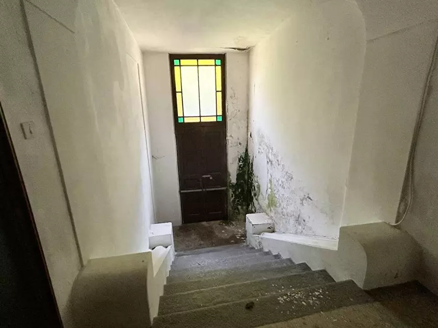 Immagine 65 di Palazzo in vendita  in Frazione Donno 8 a Strona