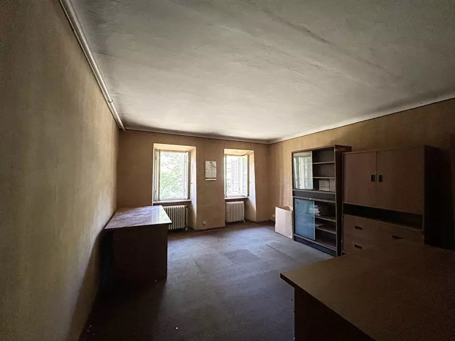 Immagine 77 di Palazzo in vendita  in Frazione Donno 8 a Strona