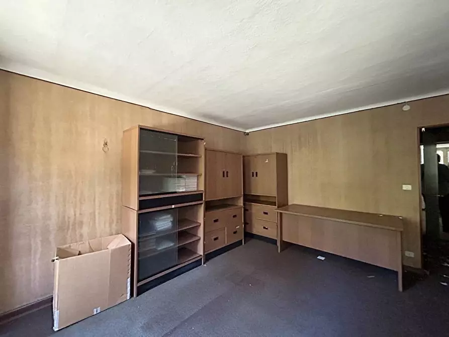 Immagine 78 di Palazzo in vendita  in Frazione Donno 8 a Strona