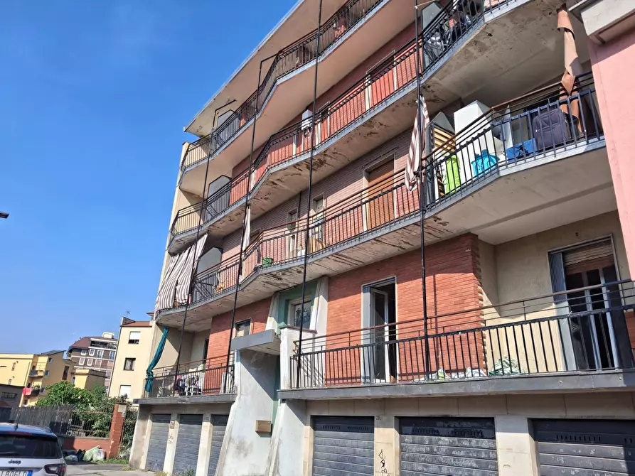 Immagine 3 di Appartamento in vendita  in Via Monte Aprica a Baranzate