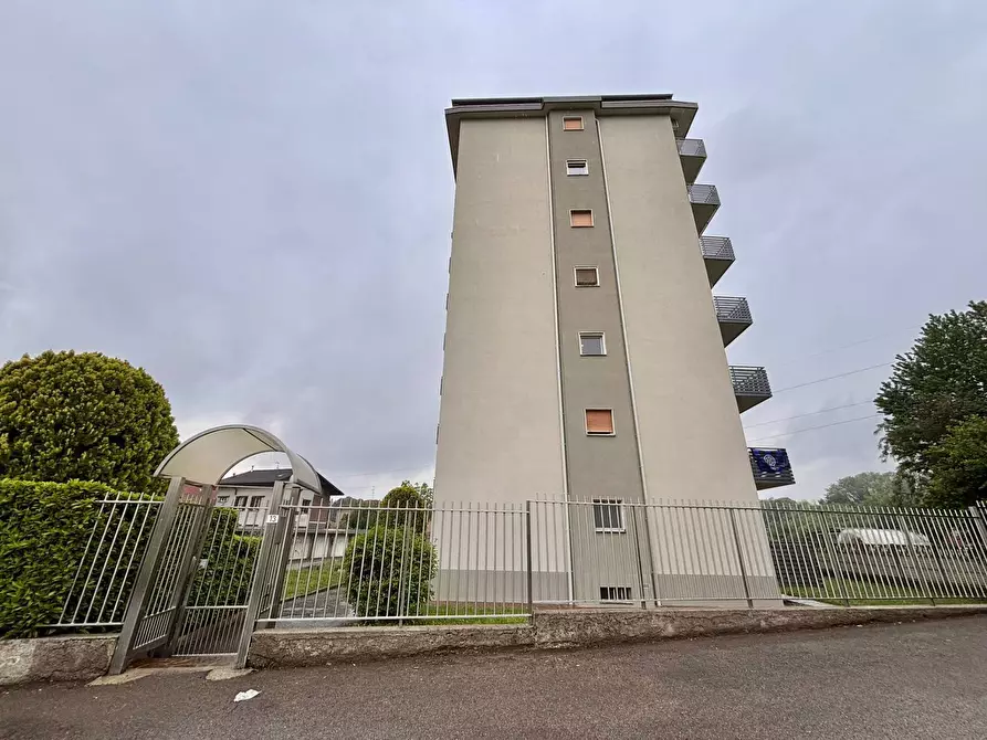 Immagine 29 di Appartamento in vendita  in Via Toscana a Cesano Maderno