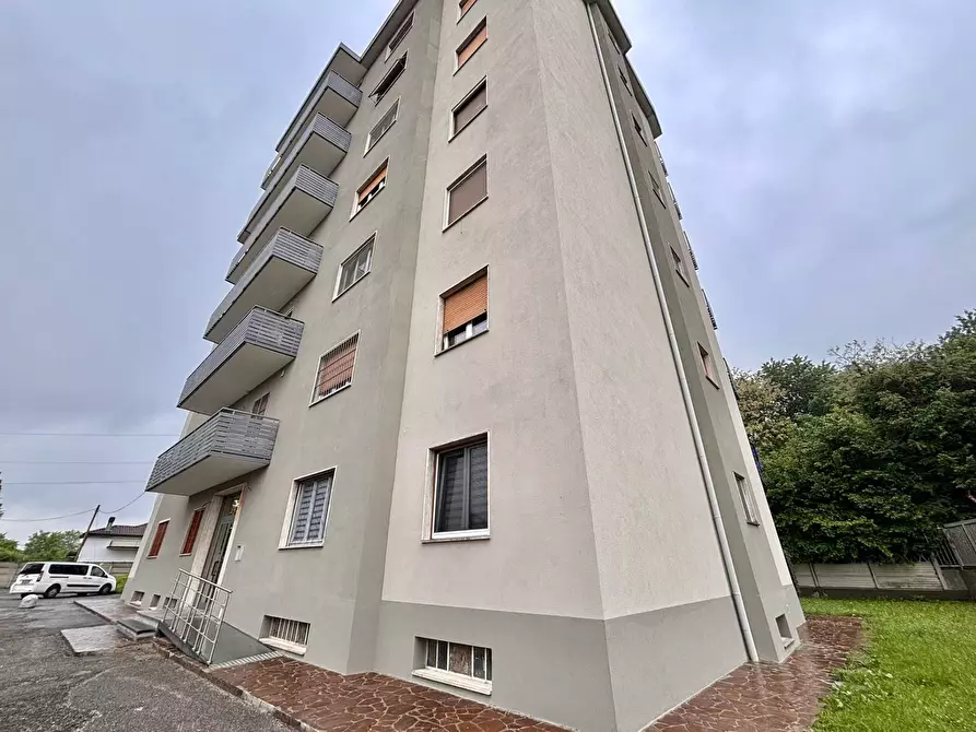 Immagine 32 di Appartamento in vendita  in Via Toscana a Cesano Maderno