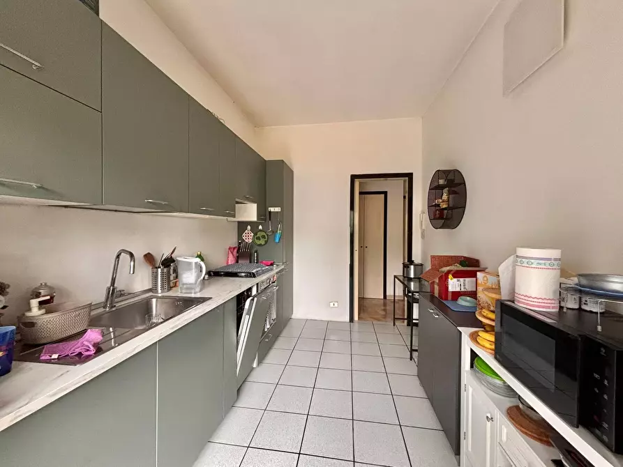Immagine 11 di Appartamento in vendita  in Via Toscana a Cesano Maderno