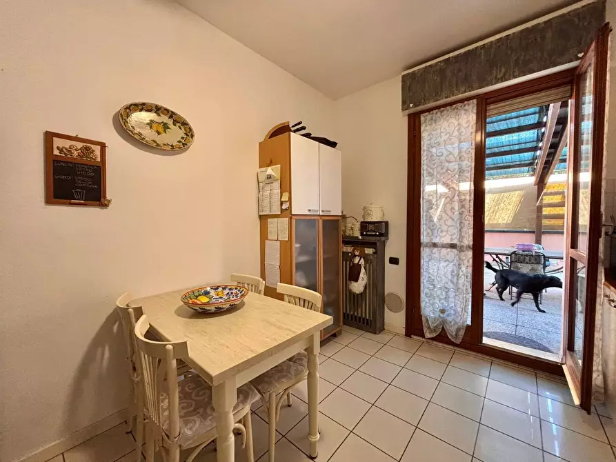 Immagine 15 di Appartamento in vendita  in Via Madonnina a Nova Milanese