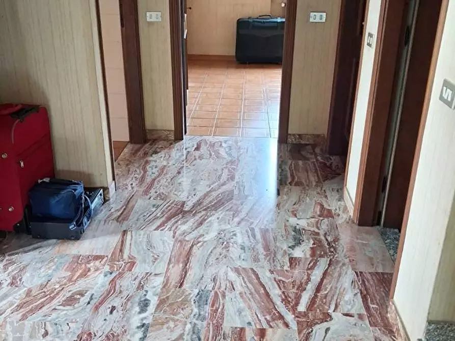 Immagine 5 di Casa semindipendente in vendita  in Via Pordenone 21 a Seveso
