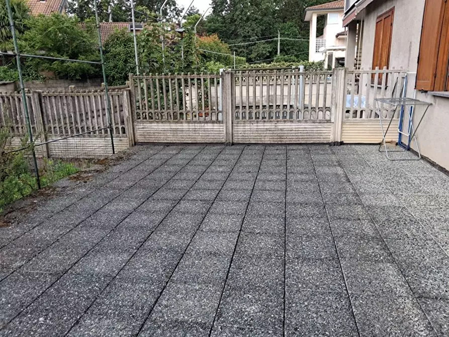 Immagine 11 di Casa semindipendente in vendita  in Via Pordenone 21 a Seveso